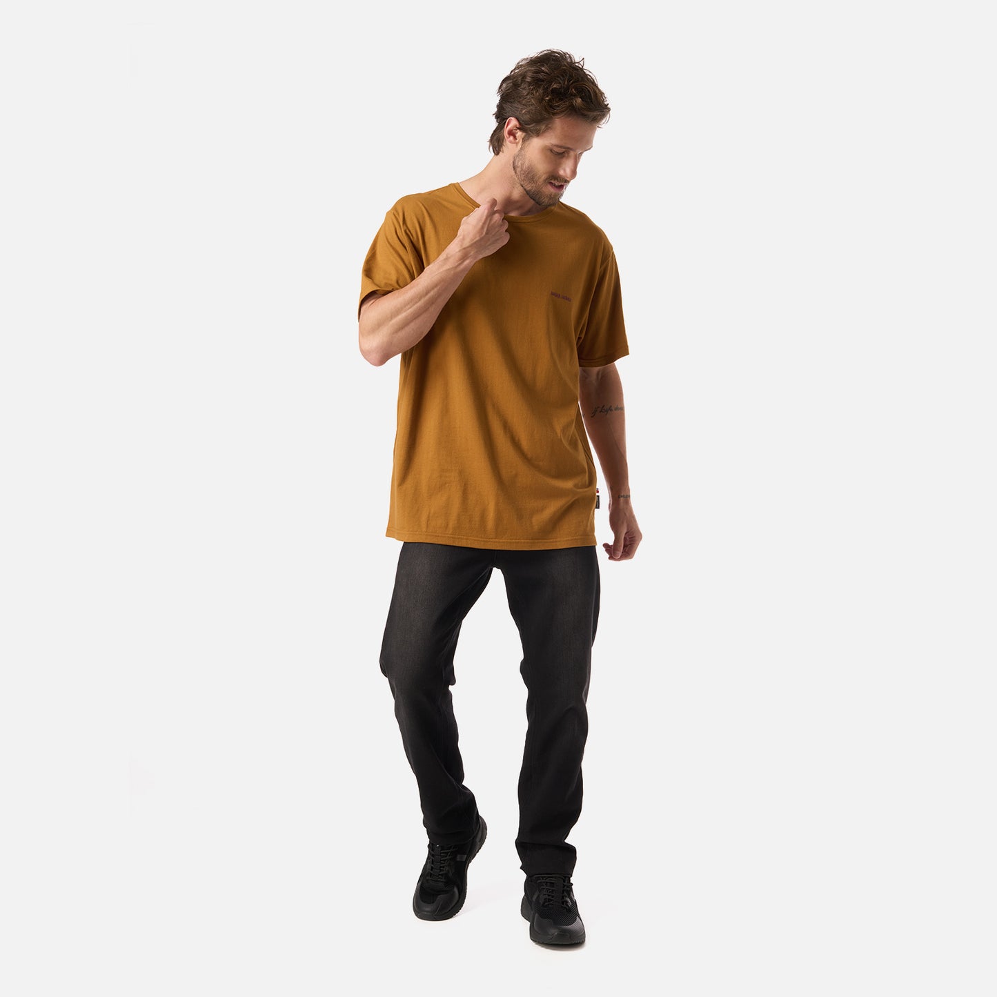 Polera Hombre Haka Mostaza Haka Honu