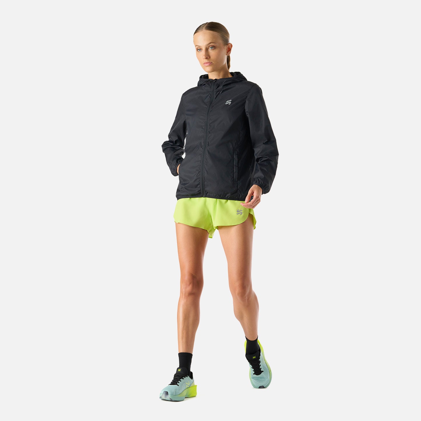 Chaqueta Mujer Built To Move Windbreaker Jacket Negro Vulcano