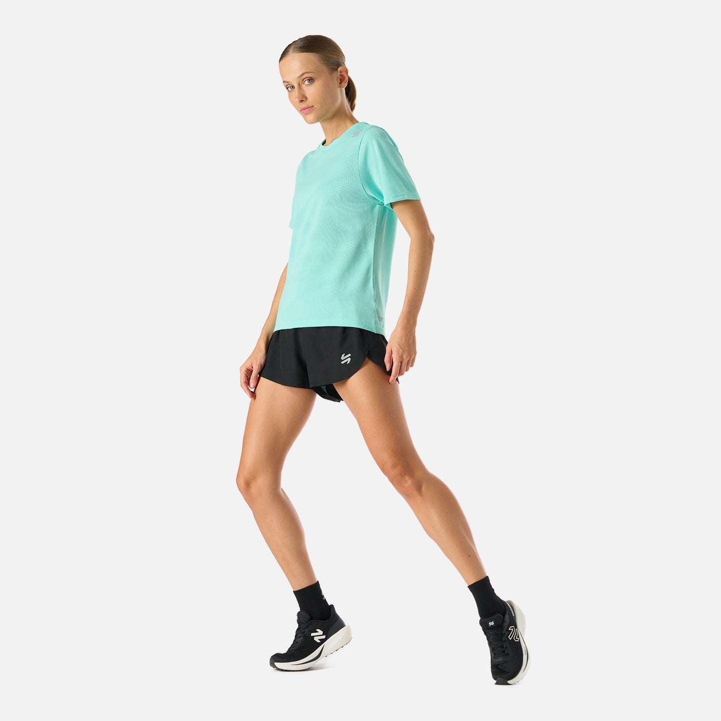 Polera Mujer Built To Move Pro T-Shirt Jade Vulcano