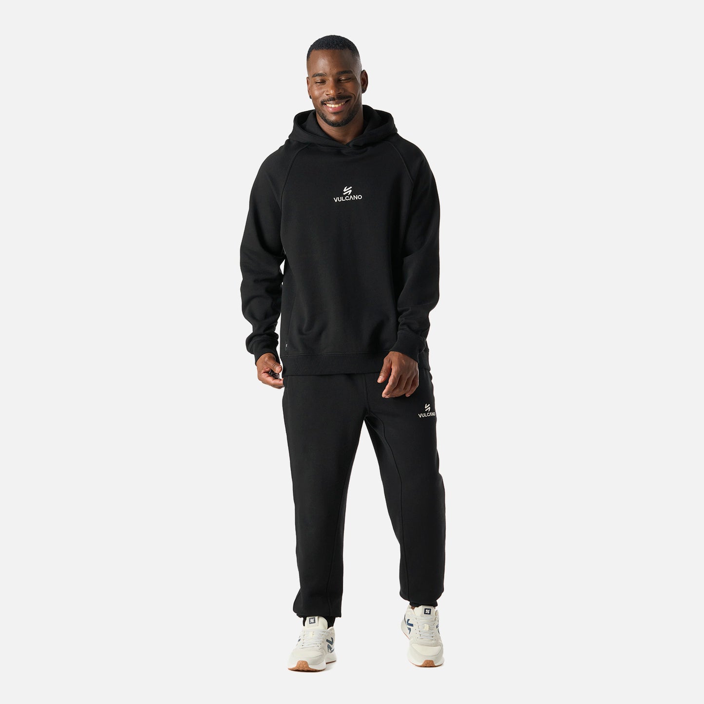 Polerón Hombre Cool Down Sweatshirt Hoody Negro Vulcano