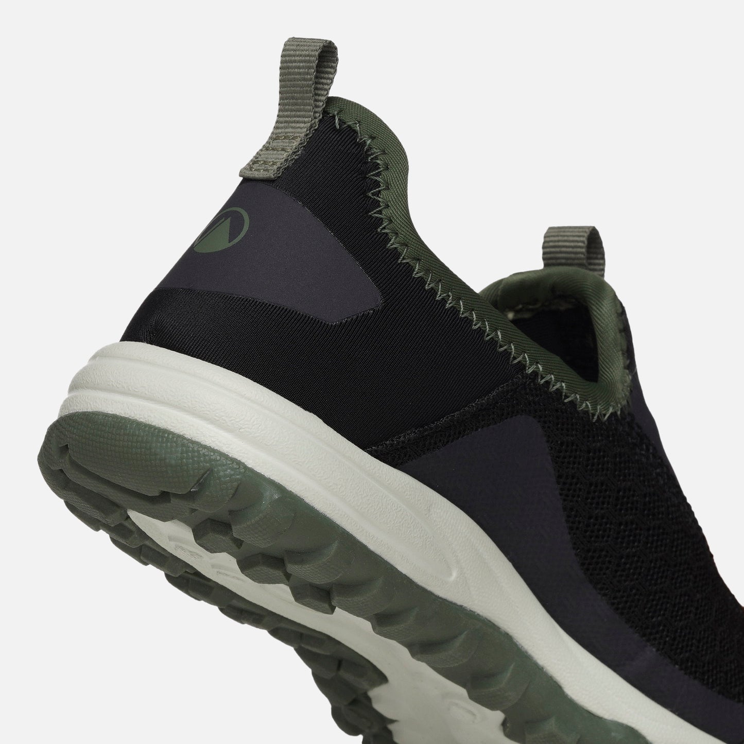 Zapatilla Niño Panal Kids Negro / Verde Lippi