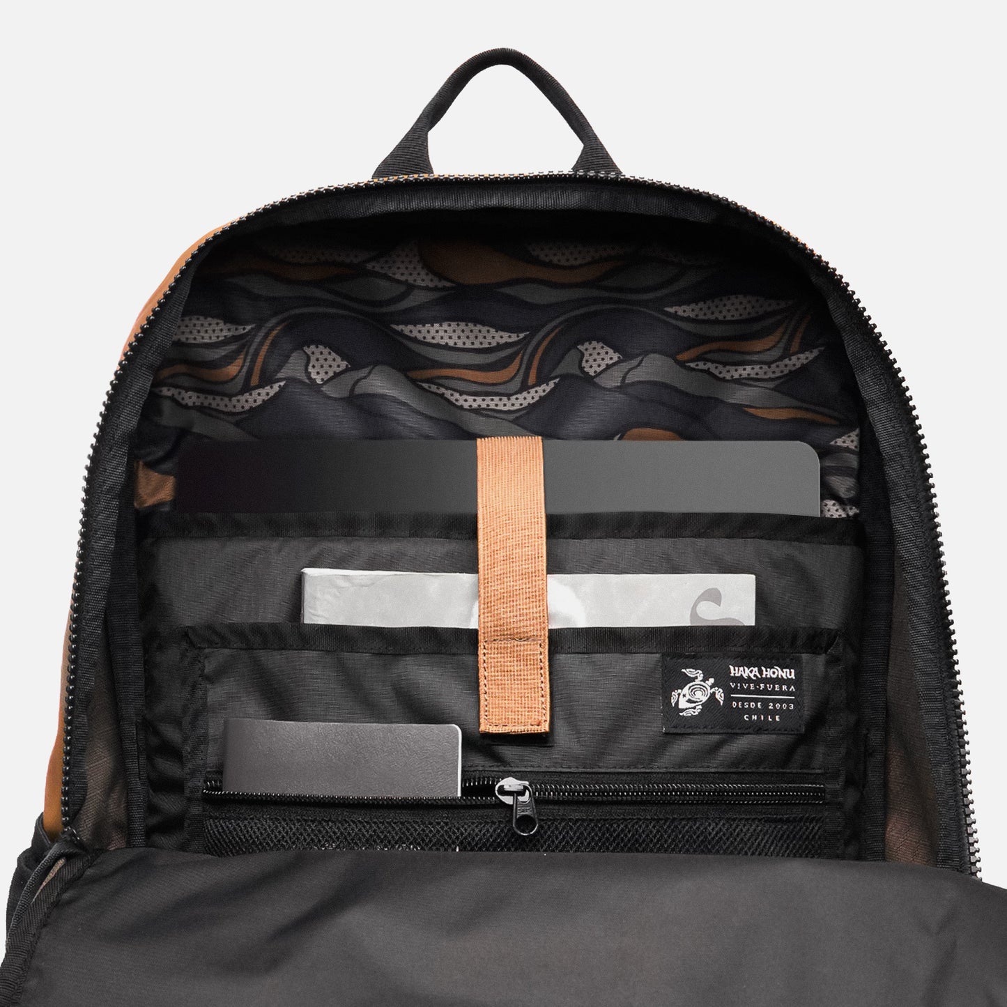 Mochila Cromi 22L Mostaza Haka Honu