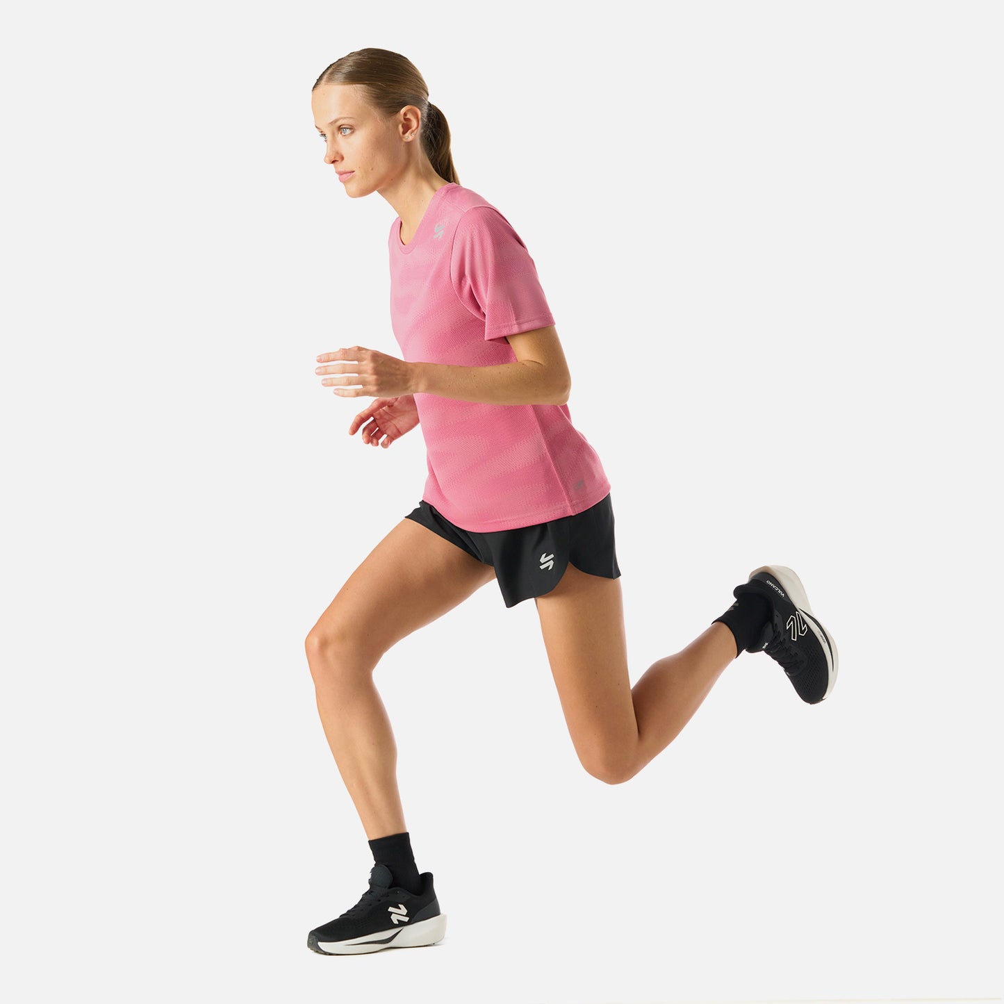 Polera Mujer Built To Move Pro T-Shirt Rosado Vulcano