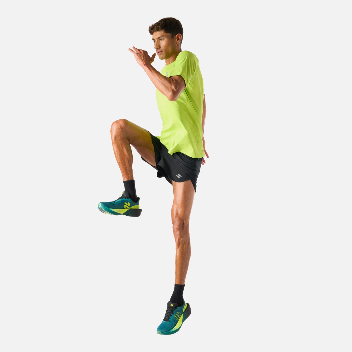 Shorts Hombre Built To Move 3" Shorts Negro Vulcano