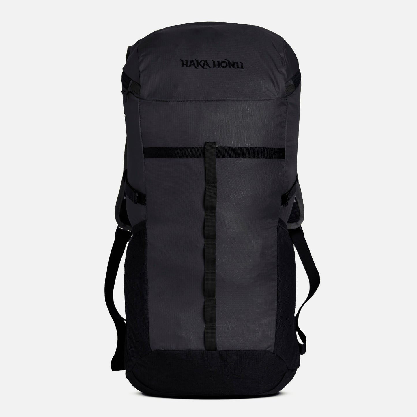 Mochila Peso Pluma 25L Negro  Haka Honu
