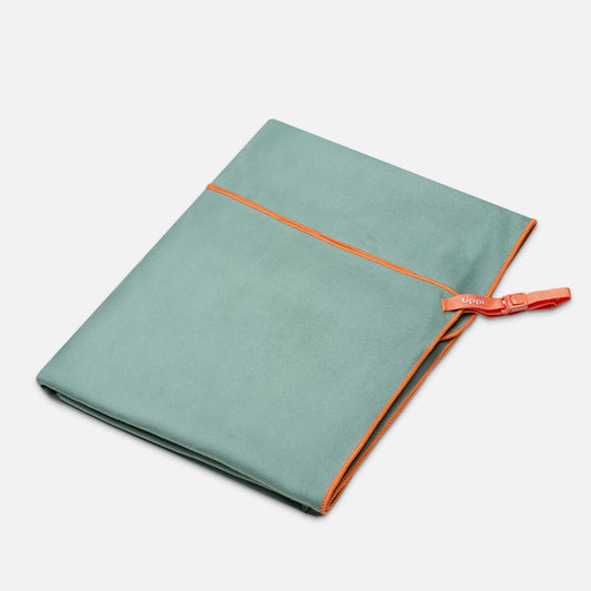 Toalla Drynow Towel Recycled XL Jade Oscuro Lippi