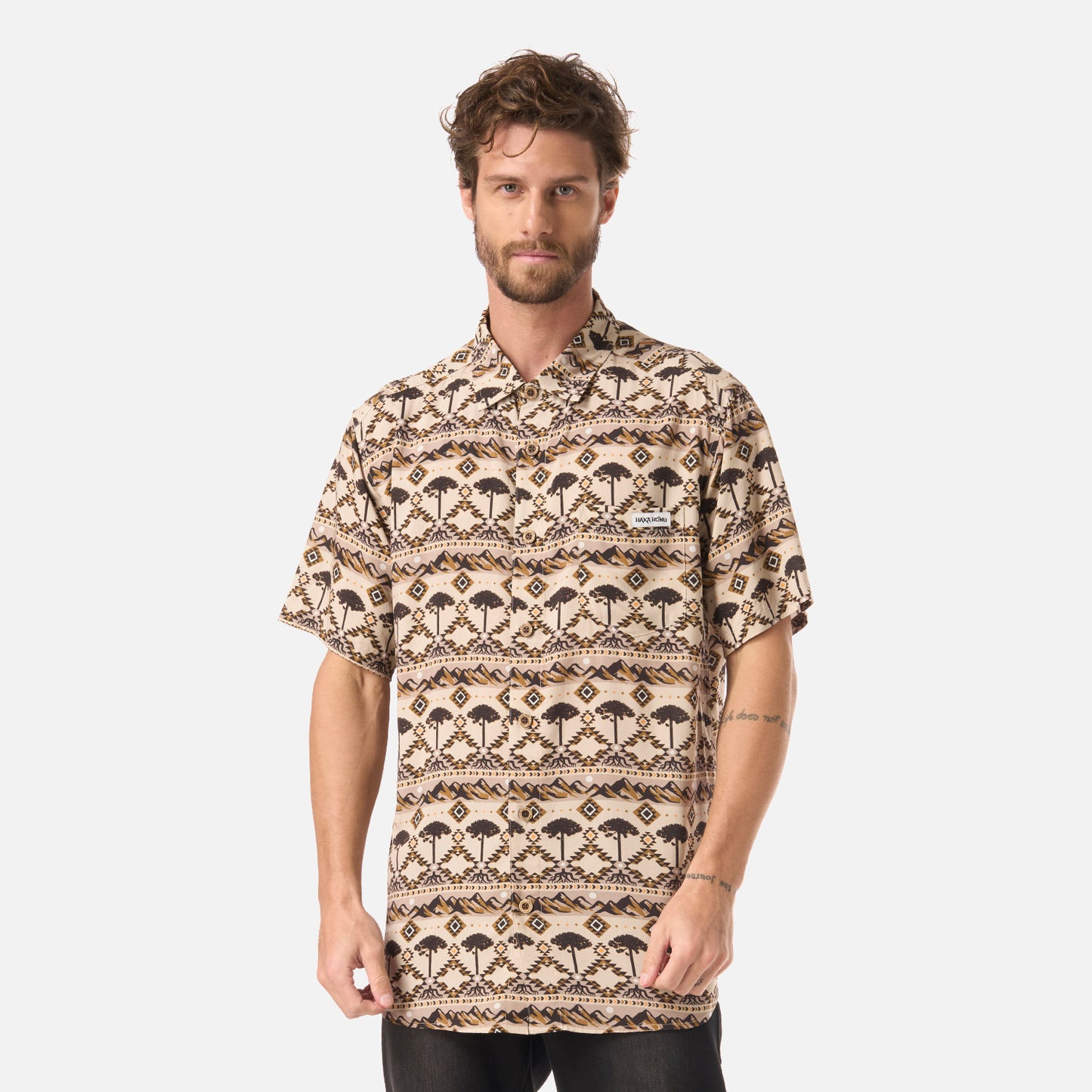 Camisa Hombre Good Karma Print Crema Haka Honu