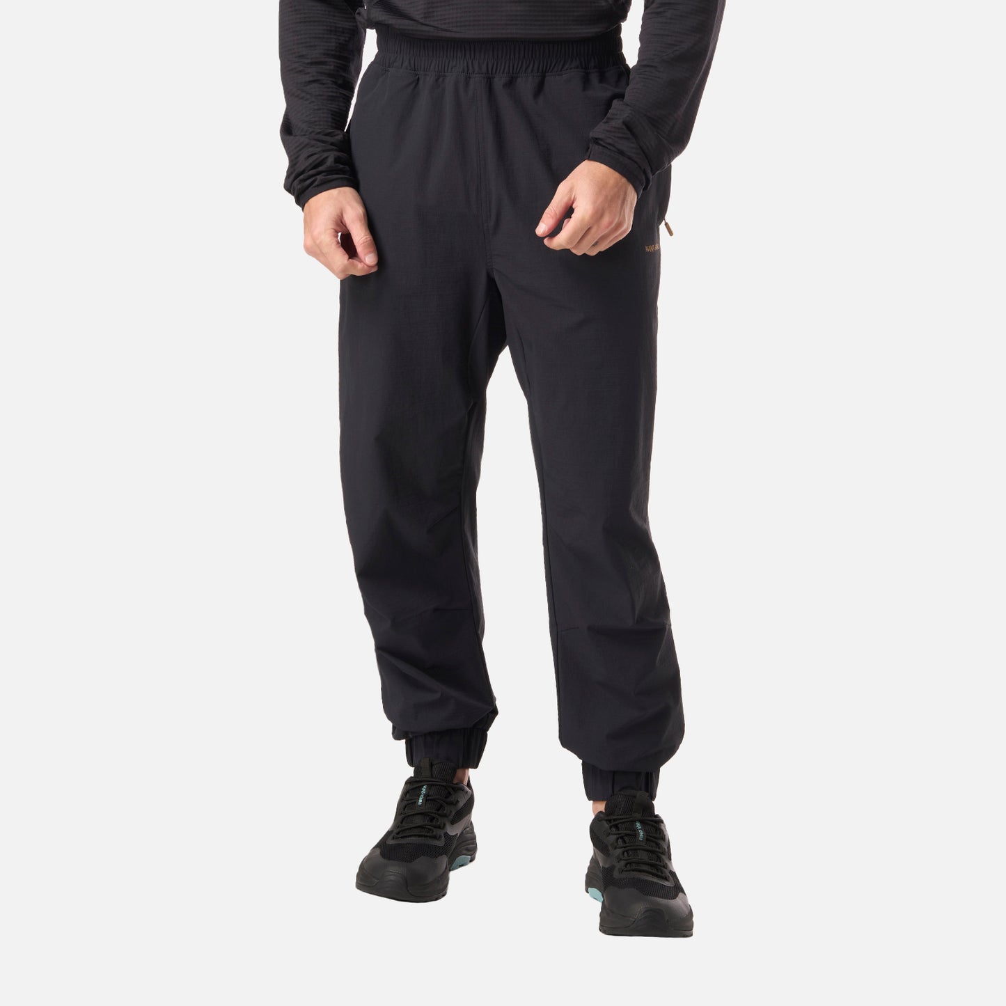 Pantalón Hombre Versatiro Negro Haka Honu