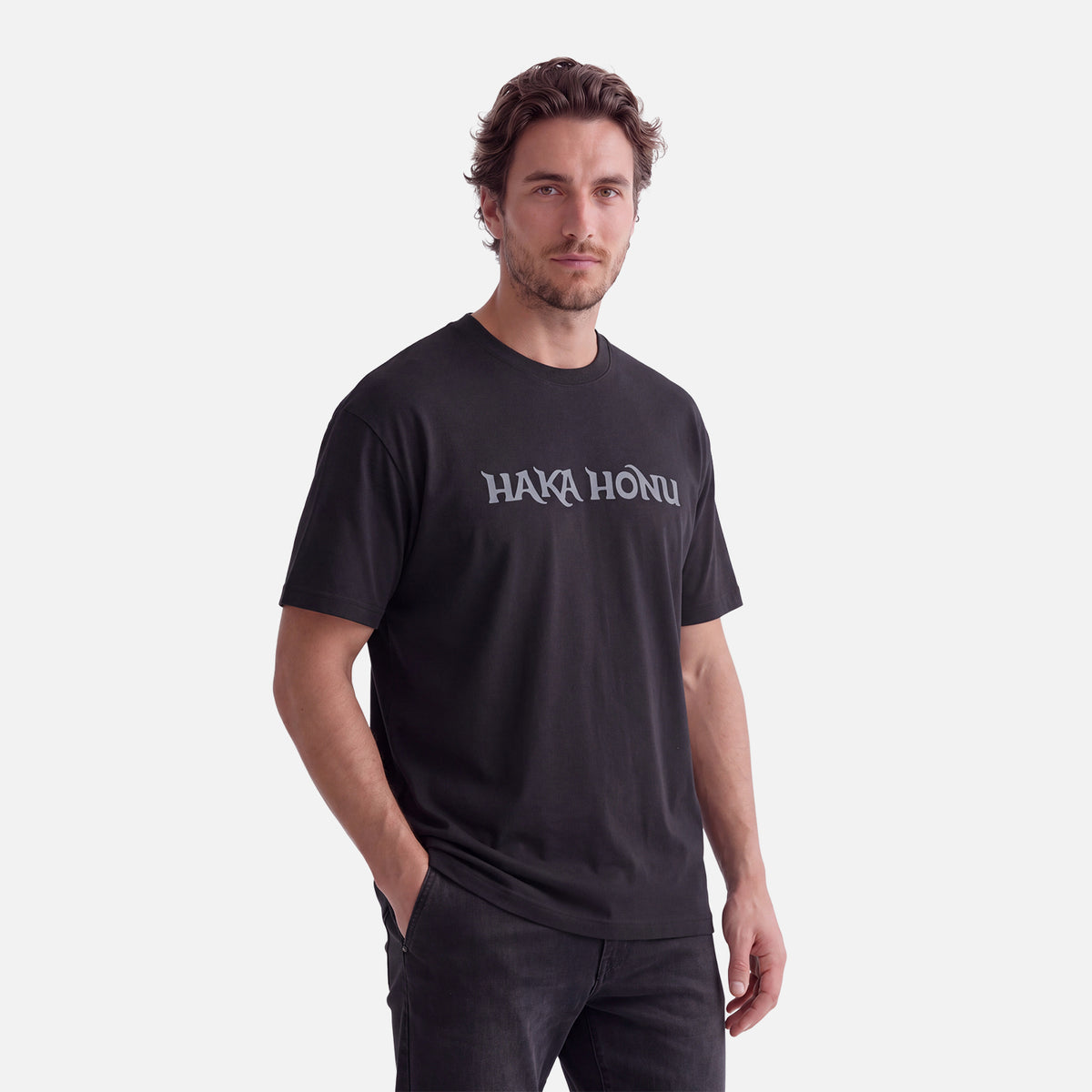 Polera Hombre Logo Negro Haka Honu