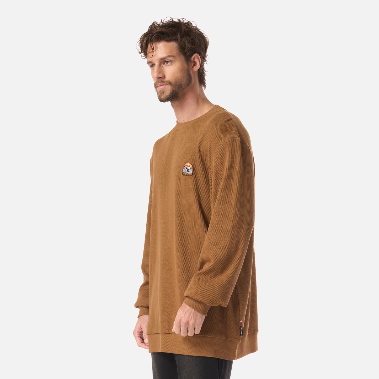 Polerón Hombre Eclipse Mostaza Oscuro Haka Honu