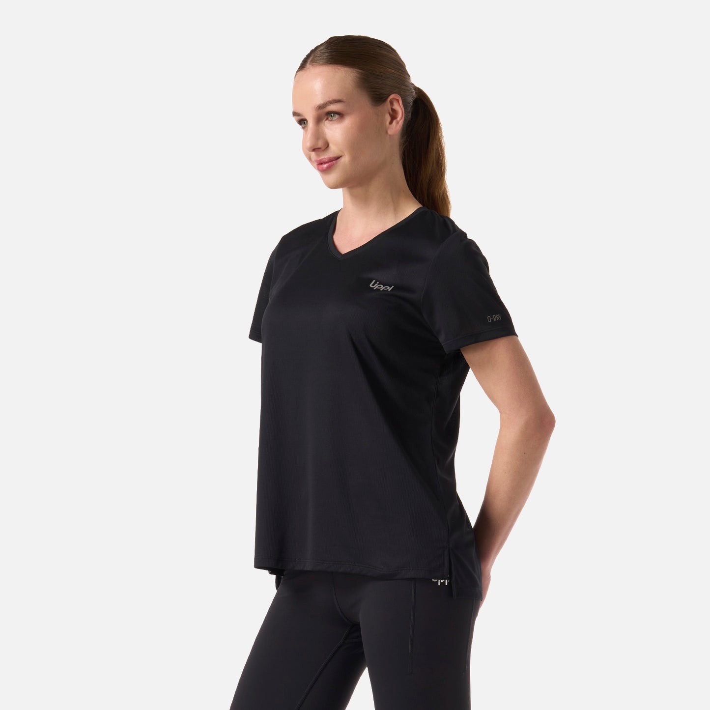 Polera Mujer Core V-Neck Q-Dry T-Shirt Negro Lippi