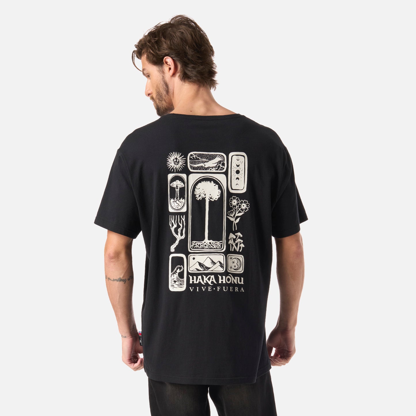 Polera Hombre Mosaicos Negro Haka Honu