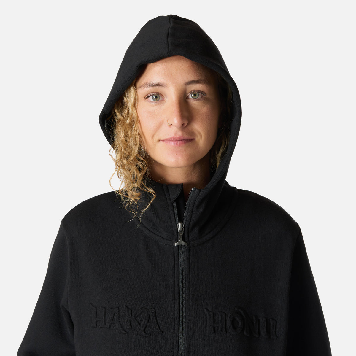 Polerón Mujer Motomami Full Zip Negro Haka Honu