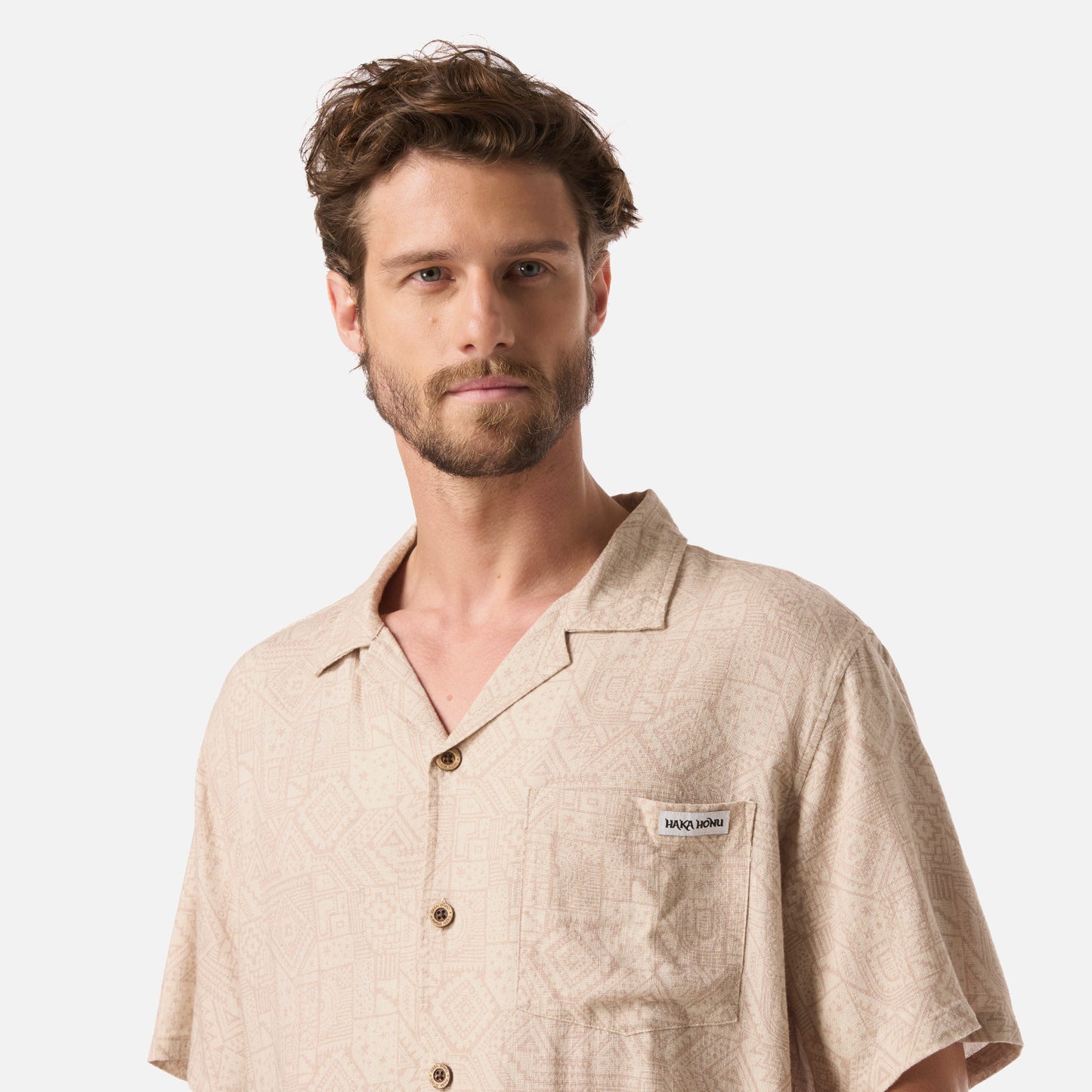 Camisa Hombre Linaje Print Taupe Haka Honu