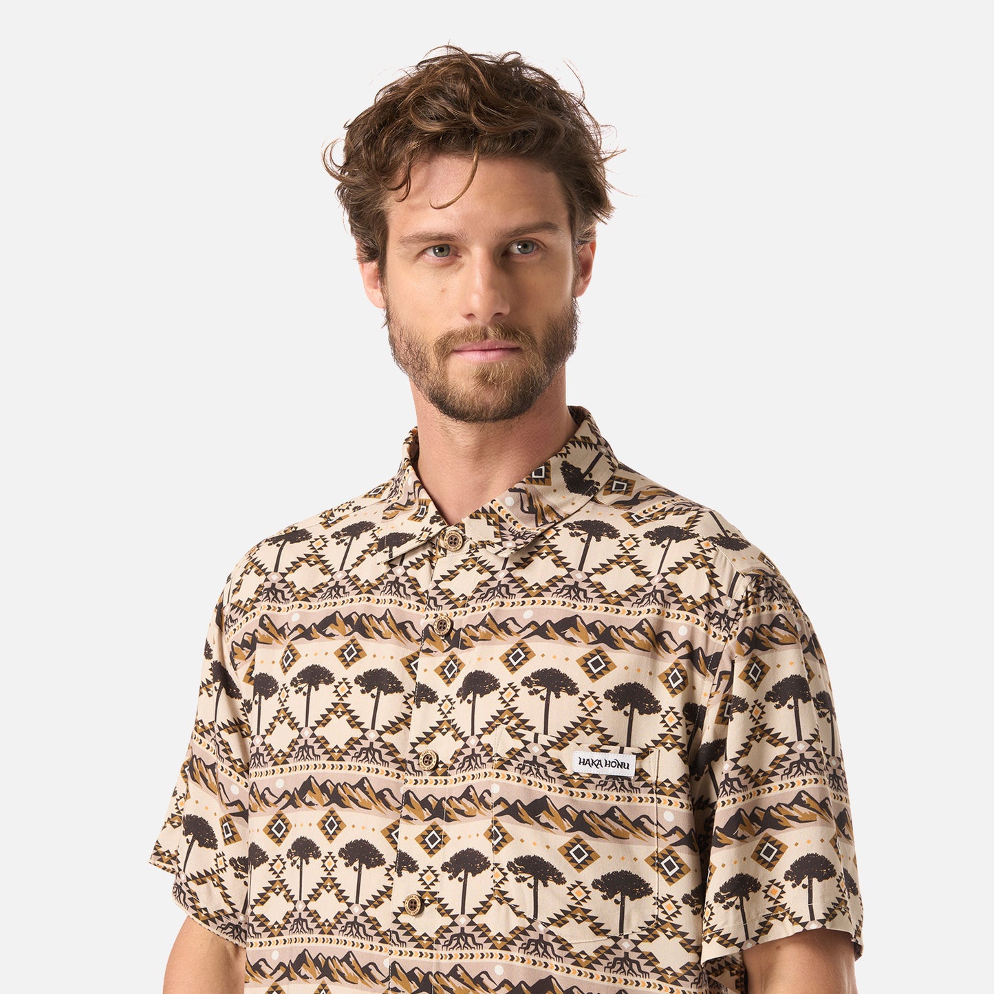 Camisa Hombre Good Karma Print Crema Haka Honu