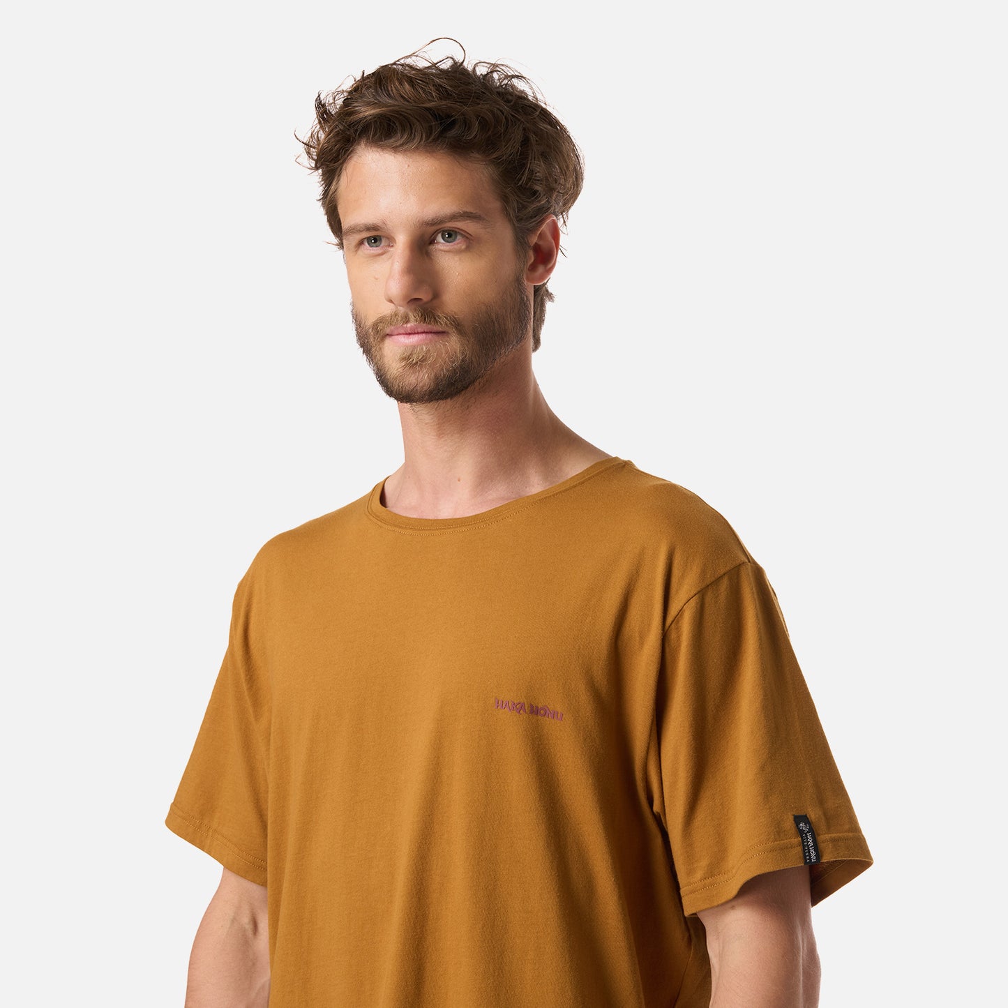 Polera Hombre Haka Mostaza Haka Honu