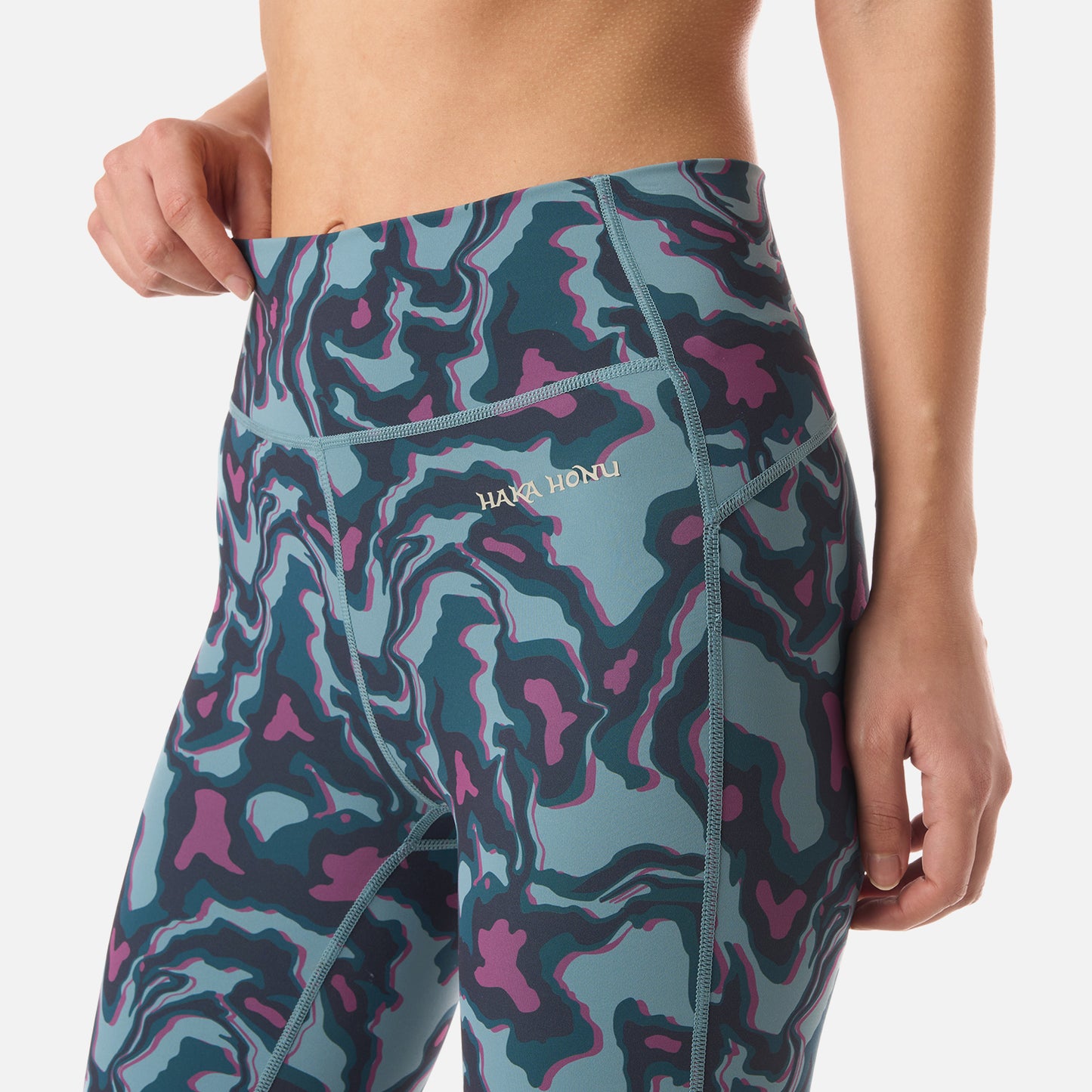 Calza Mujer Coihue Larga Print Petroleo Haka Honu