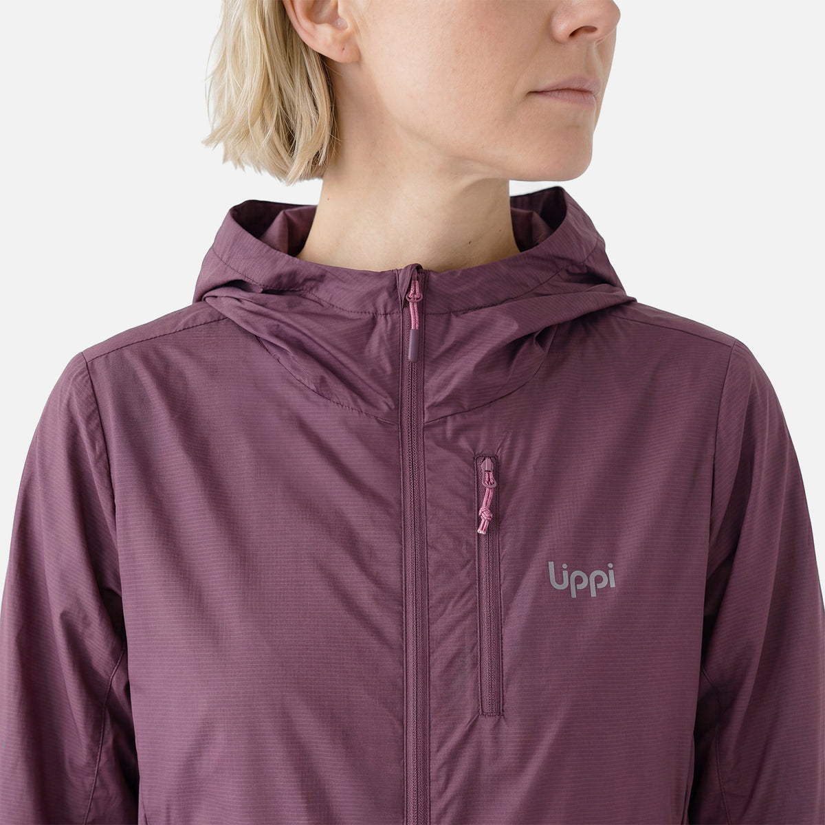 Chaqueta Mujer Nightfall SL Windbreaker Hoody Jacket Vino Lippi