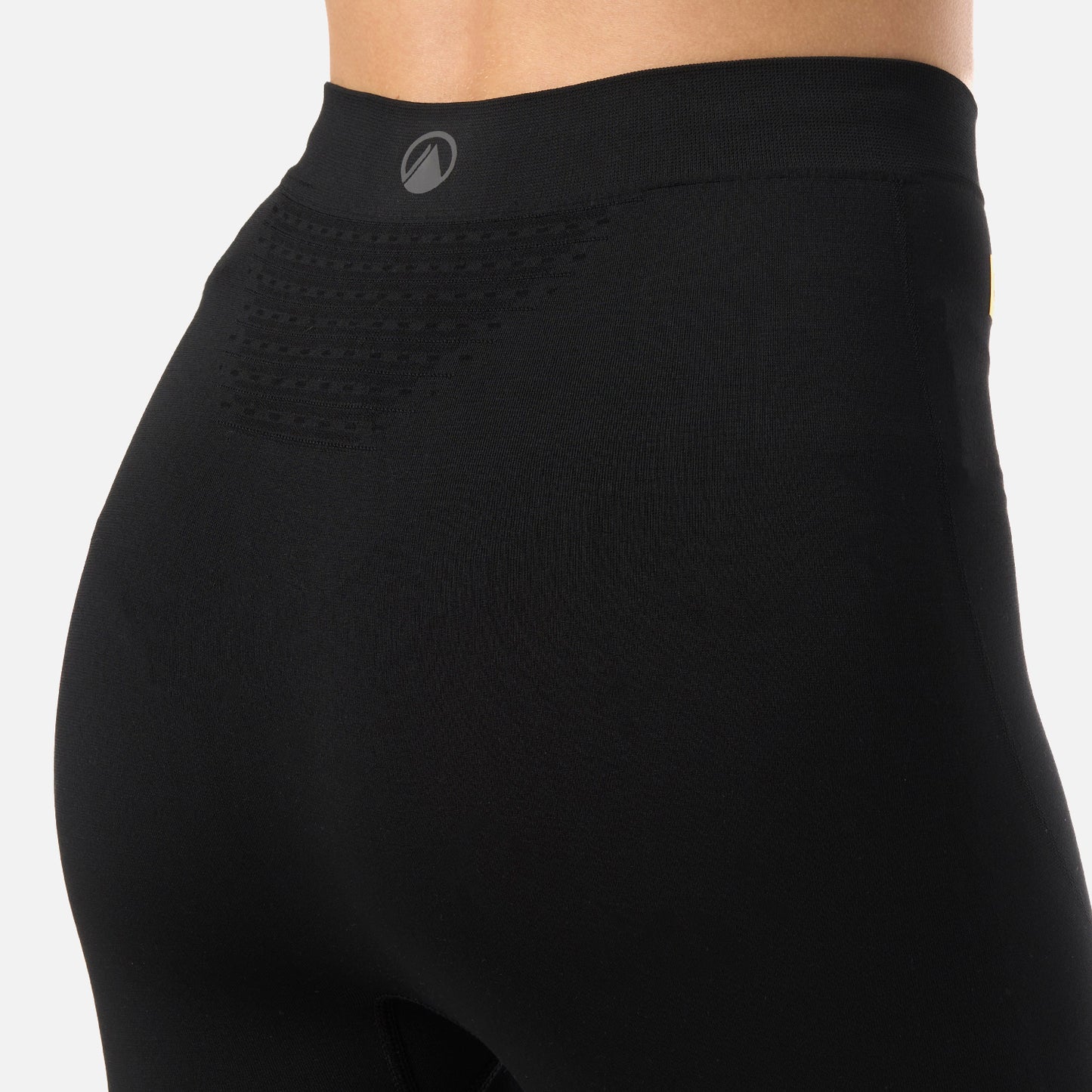 Primera Capa Mujer Skintec Active Warm Bottom Negro Lippi