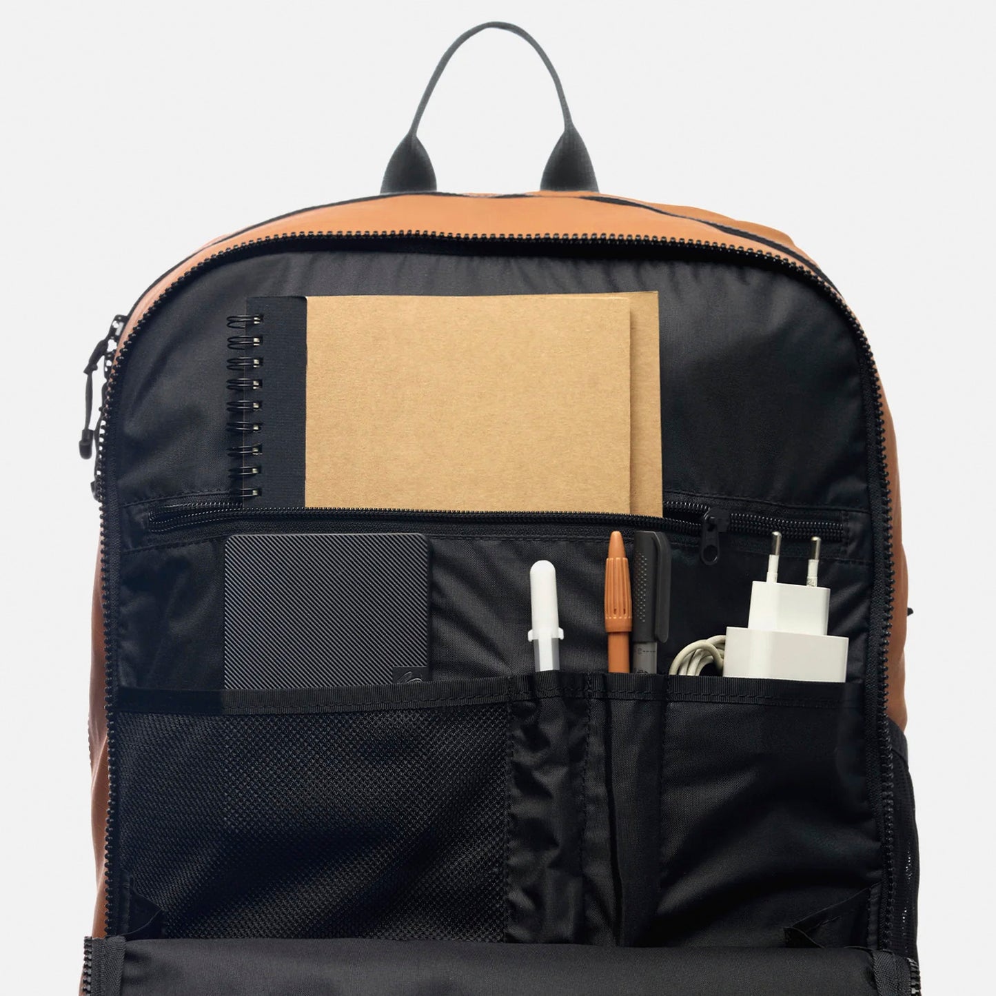 Mochila Trome 28L Mostaza  Haka Honu
