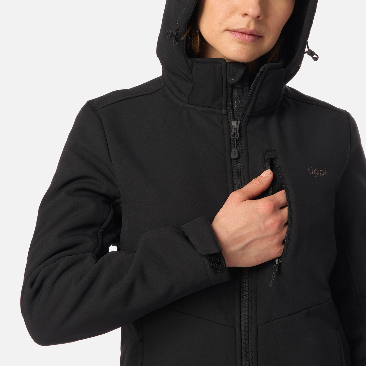 Chaqueta Mujer Macaya Softshell Hoody Jacket Negro Lippi