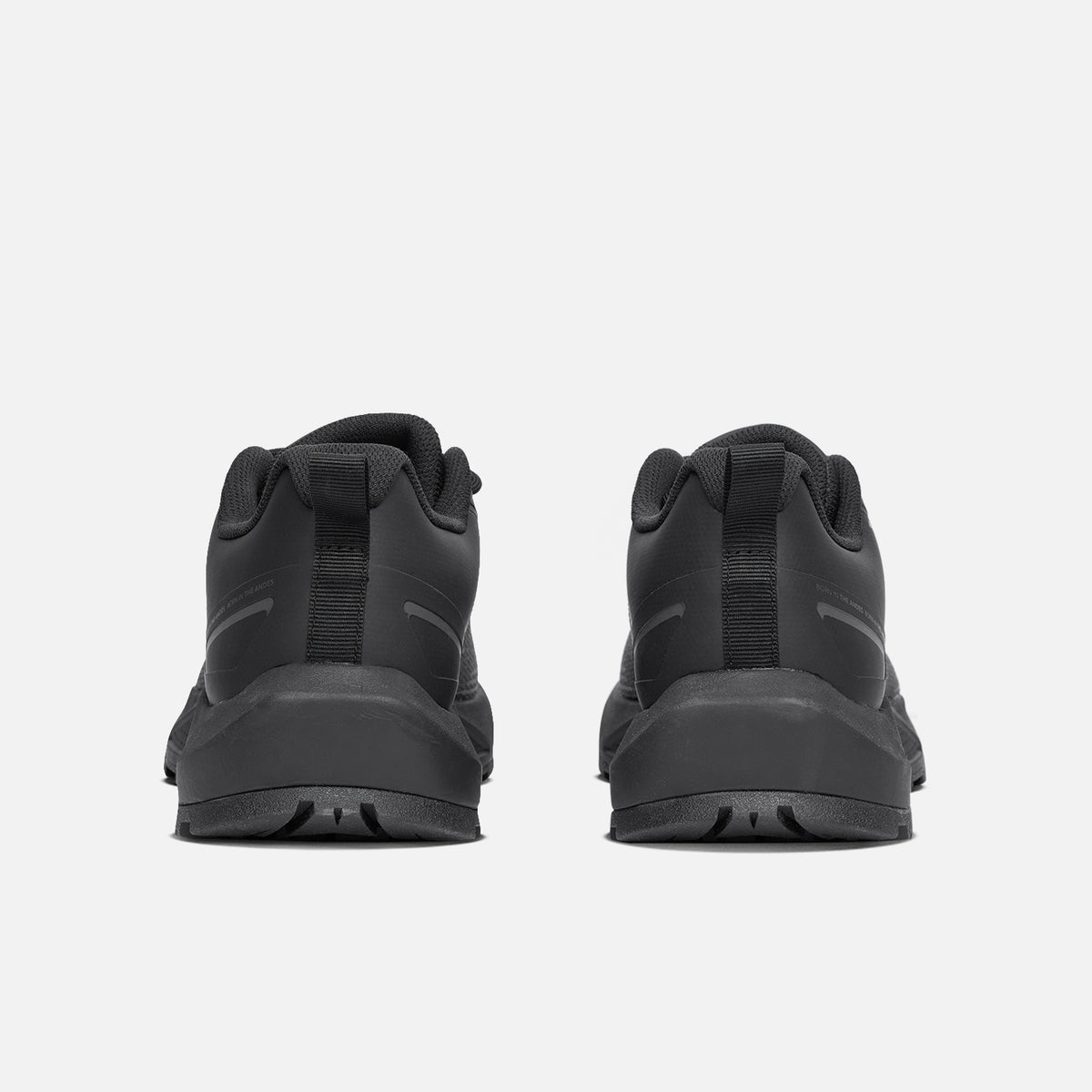 Zapatilla Mujer Iron Stone II Negro Lippi