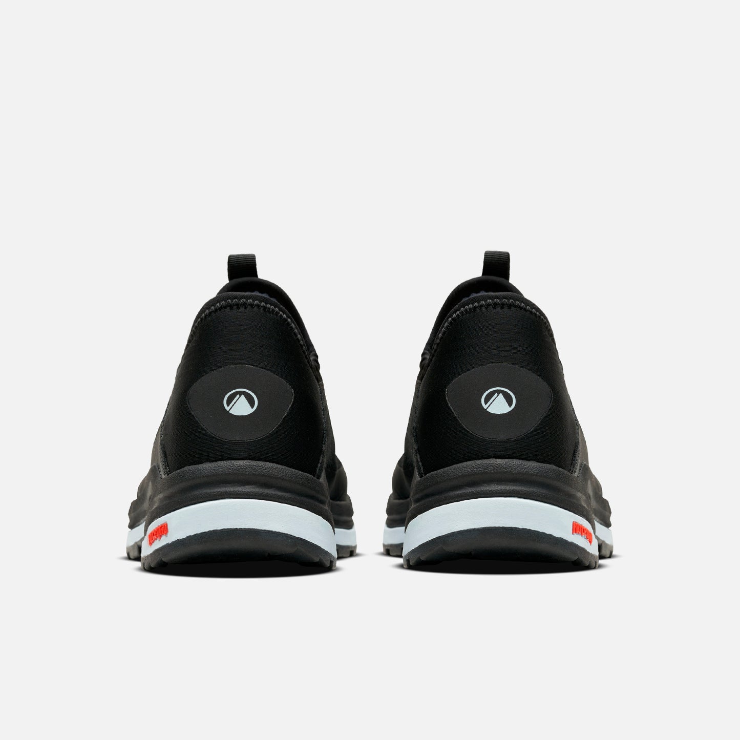 Zapatilla Mujer Panal III Negro / Celeste Lippi