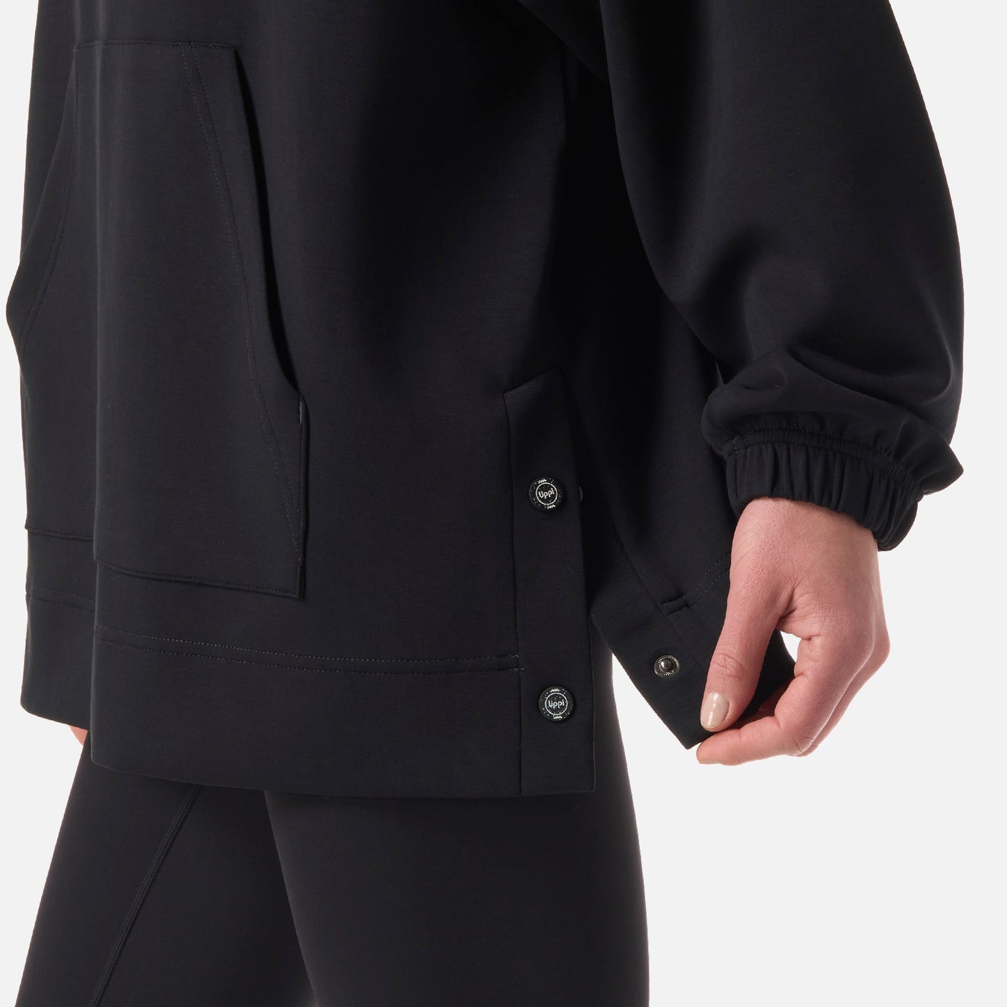 Polerón Mujer CityScape Hoody Sweatshirt Negro Lippi