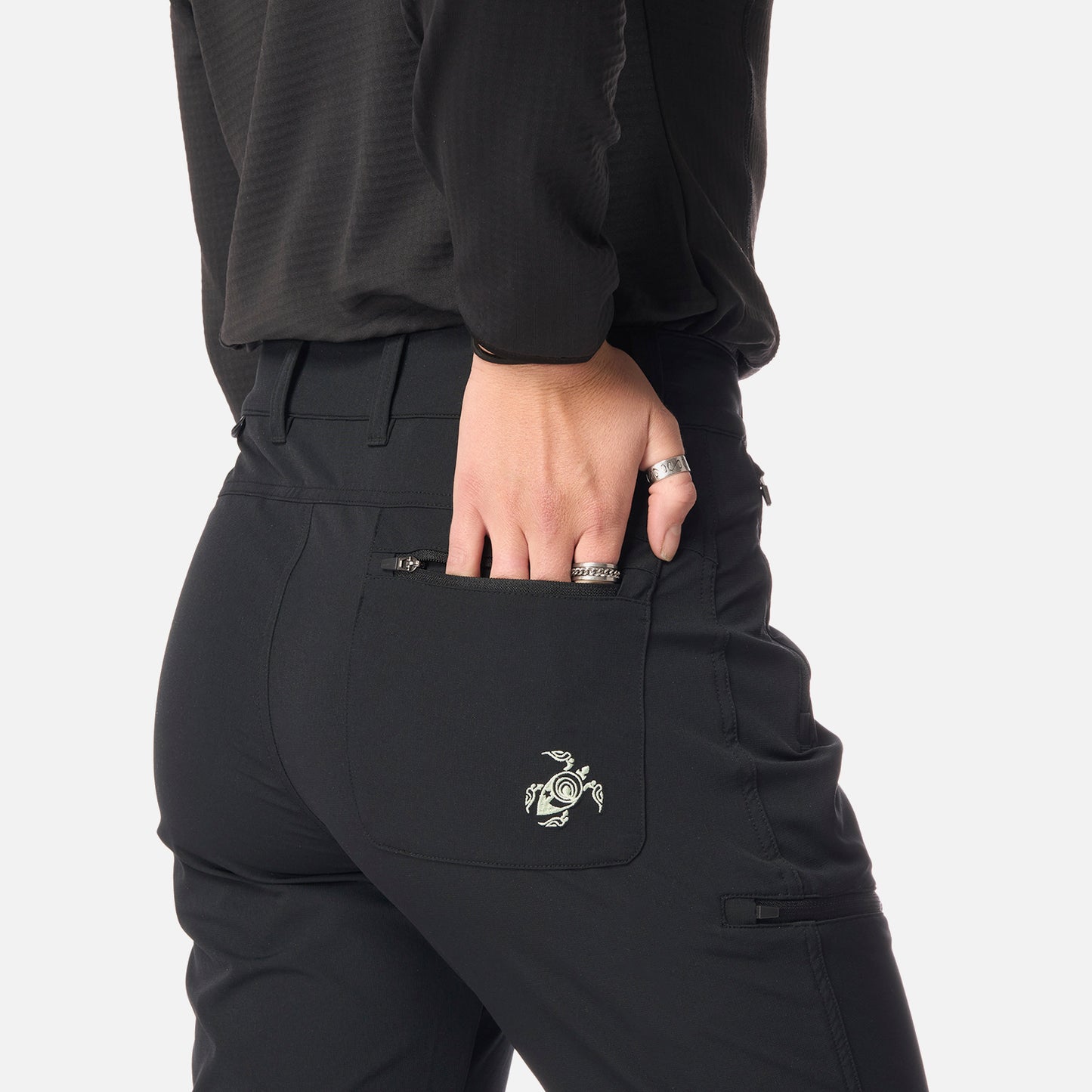 Pantalón Mujer Monte Negro Haka Honu