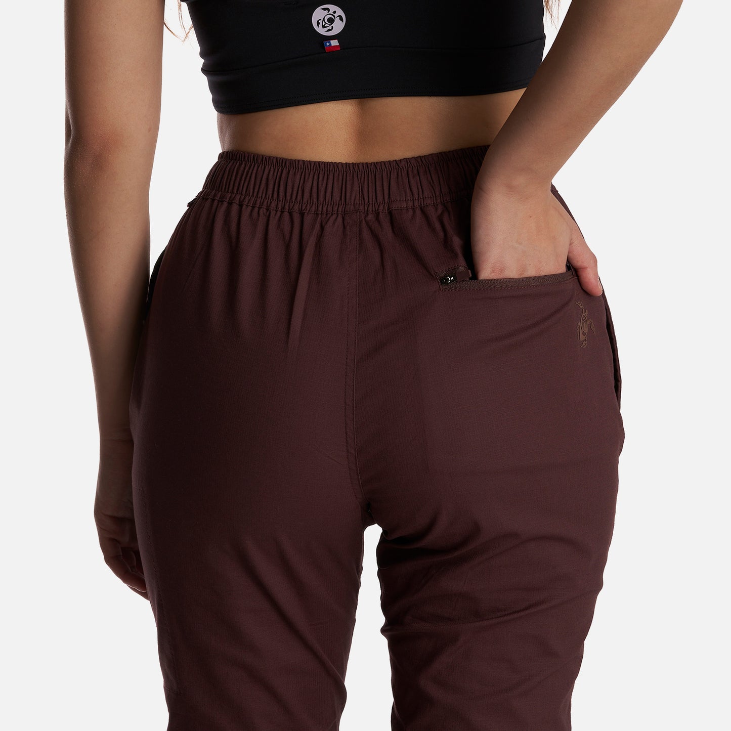 Pantalon Mujer Versatiro Burdeo Haka Honu