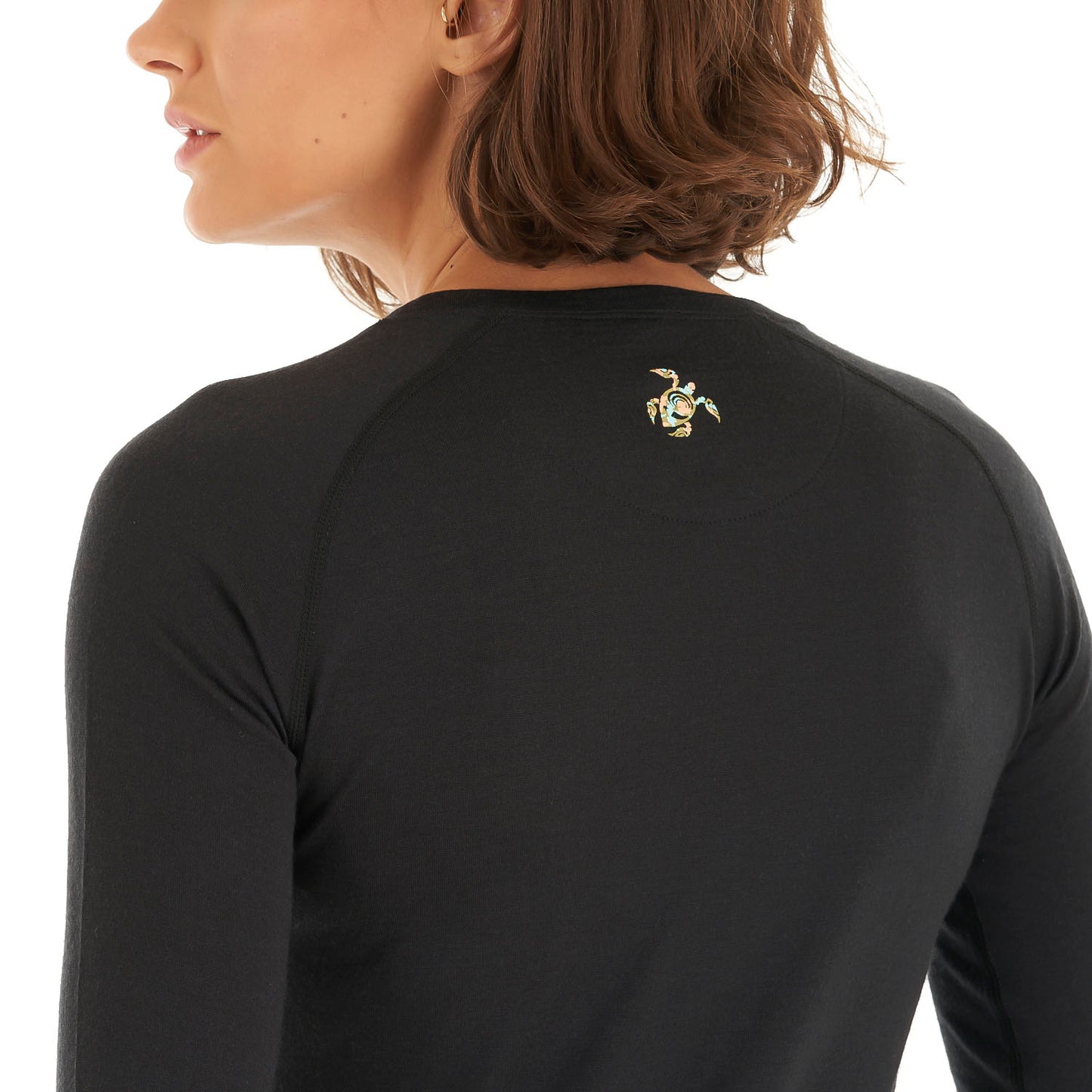 Primera Capa Mujer Carnero Top Negro Haka Honu