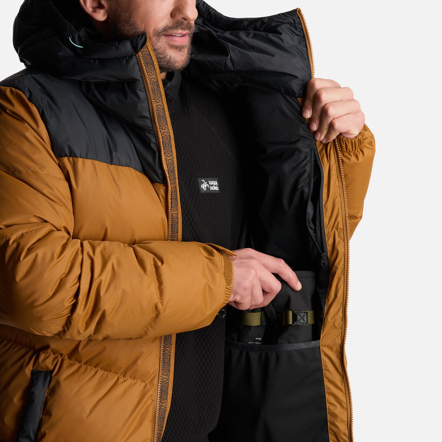 Chaqueta Hombre Campo Base Mostaza Haka Honu