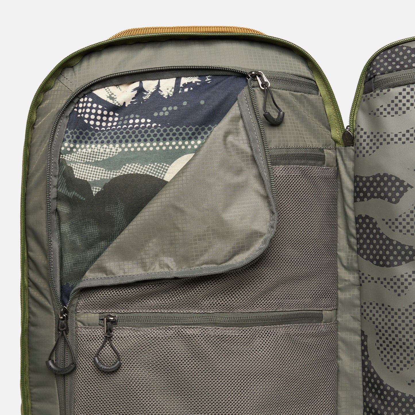 Mochila Viajera 35L Verde Militar Haka Honu