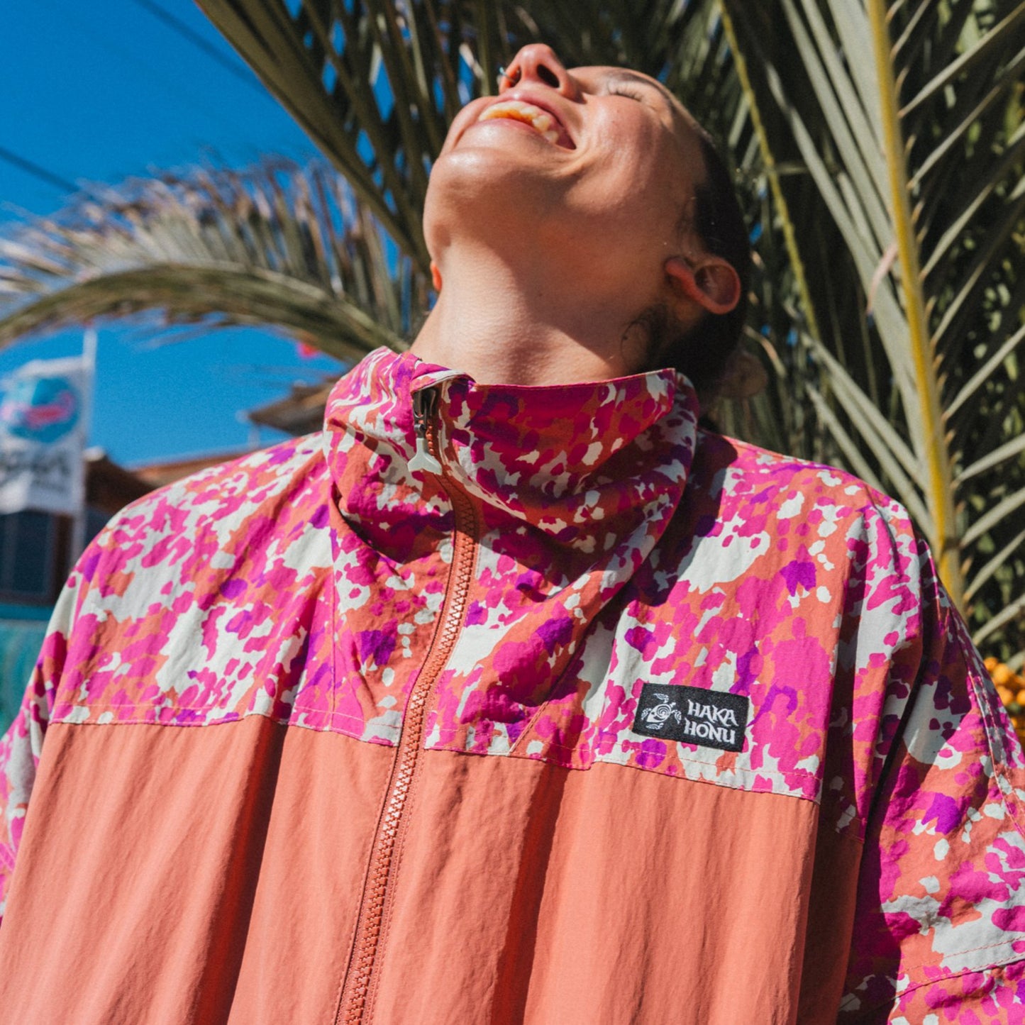 Chaqueta Mujer Hija Del Viento Terracota Claro Haka Honu